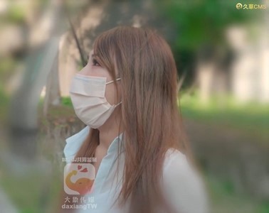 Địt em gái ngành bướm múp Dong Xiaowan